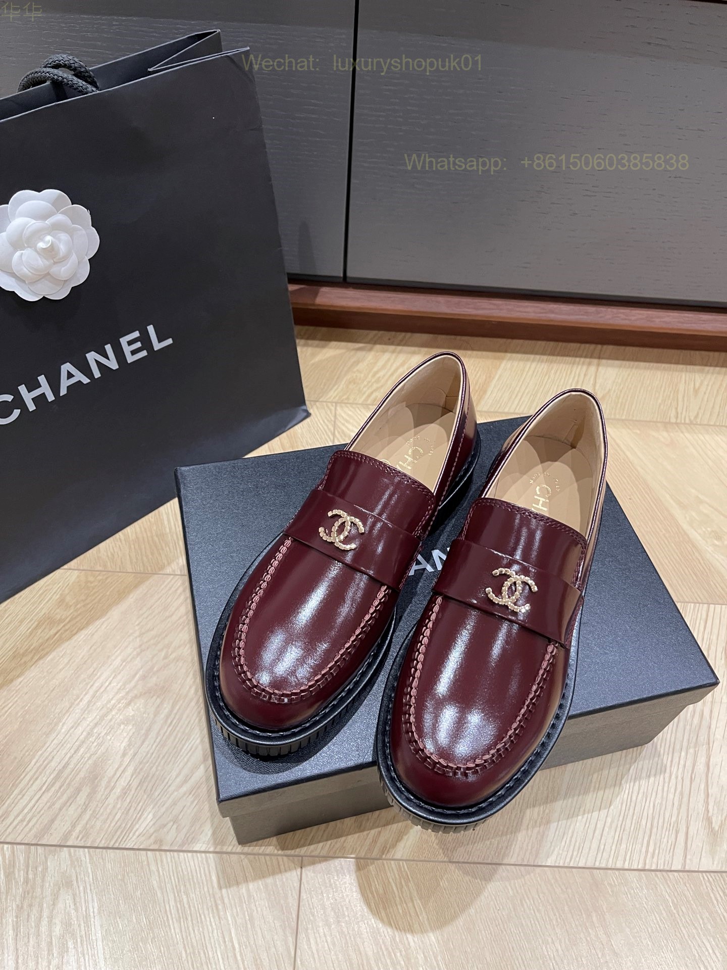 Women Chanel Loafers Patent Leather CC Logo Flats Shoes