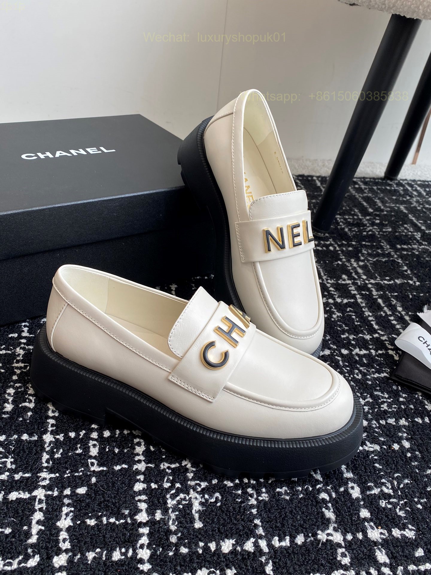 Women Chanel Chain Loafers Leather CC Logo Flats Shoes