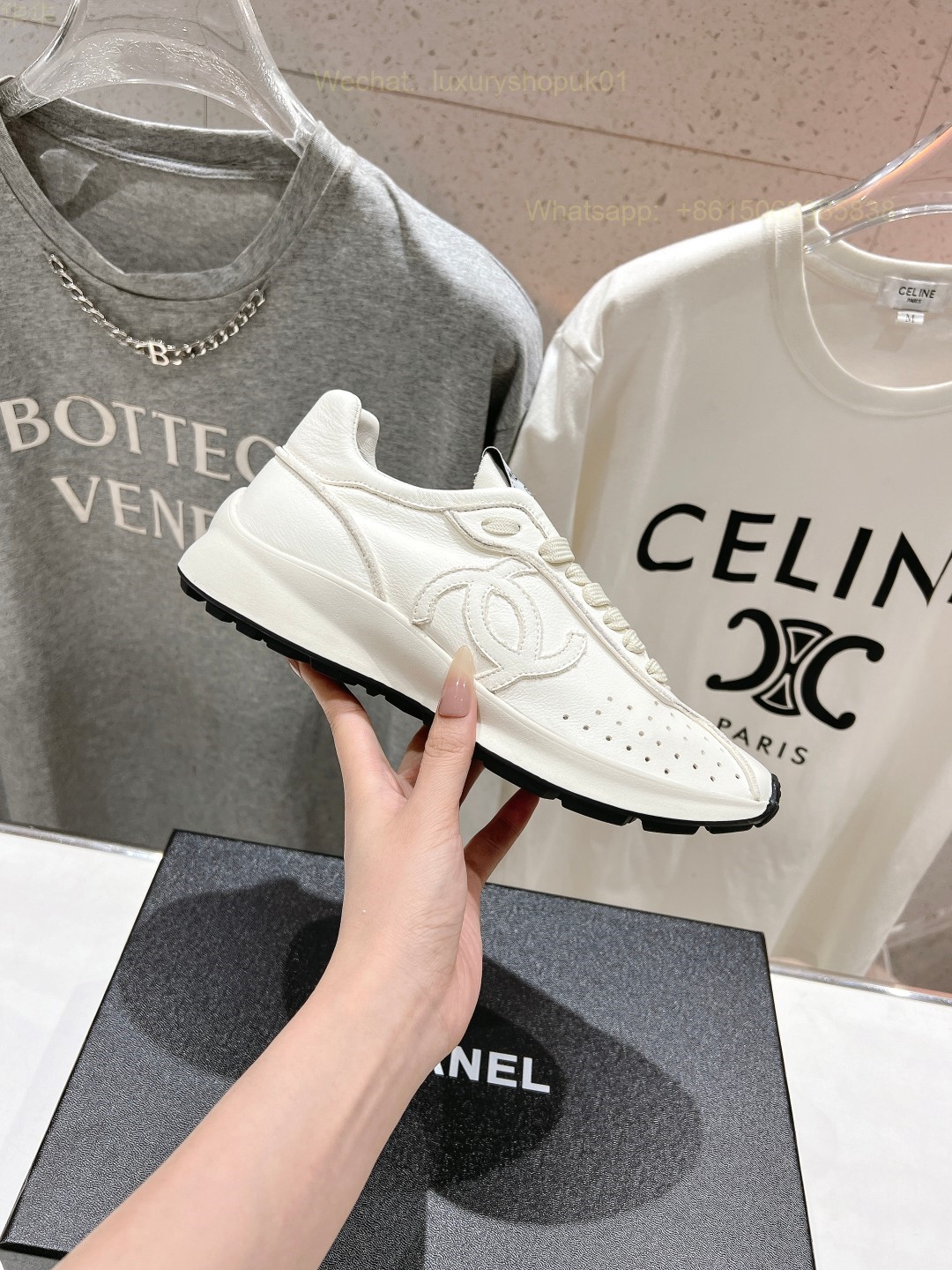 Chanel Sneaker CC Logo Runner Women Shoes