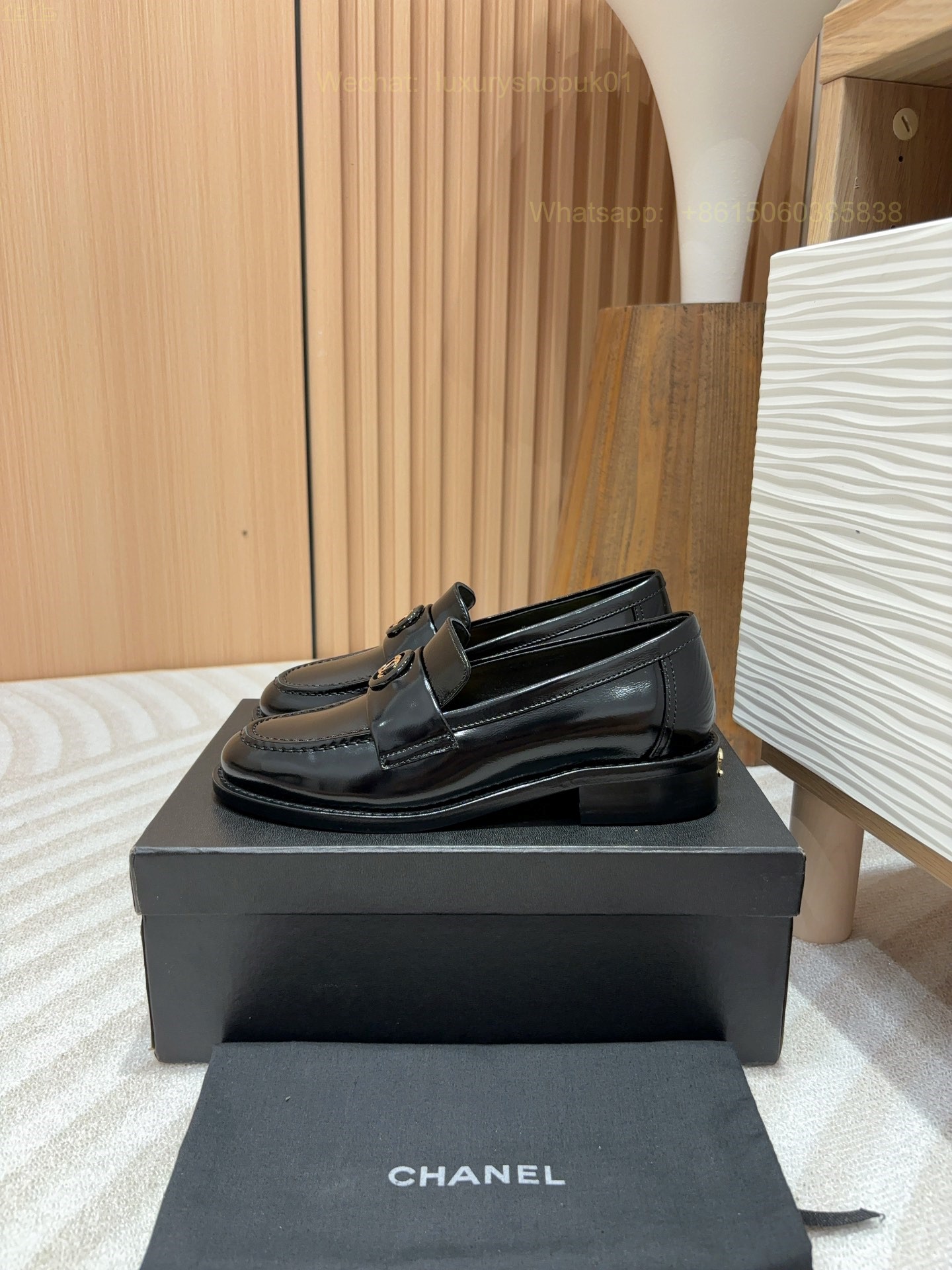 Chanel Leather loafer flat CC Logo Women Shoes