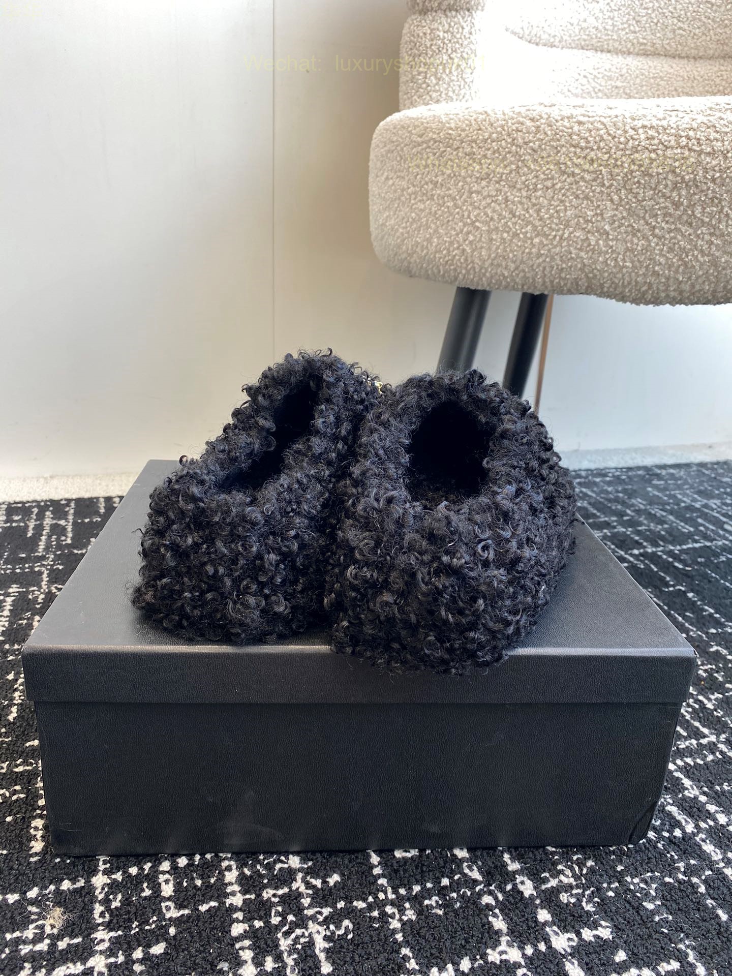 Chanel Slipper Sandal Slide Mule Fur Shearling CC Logo Women Shoes