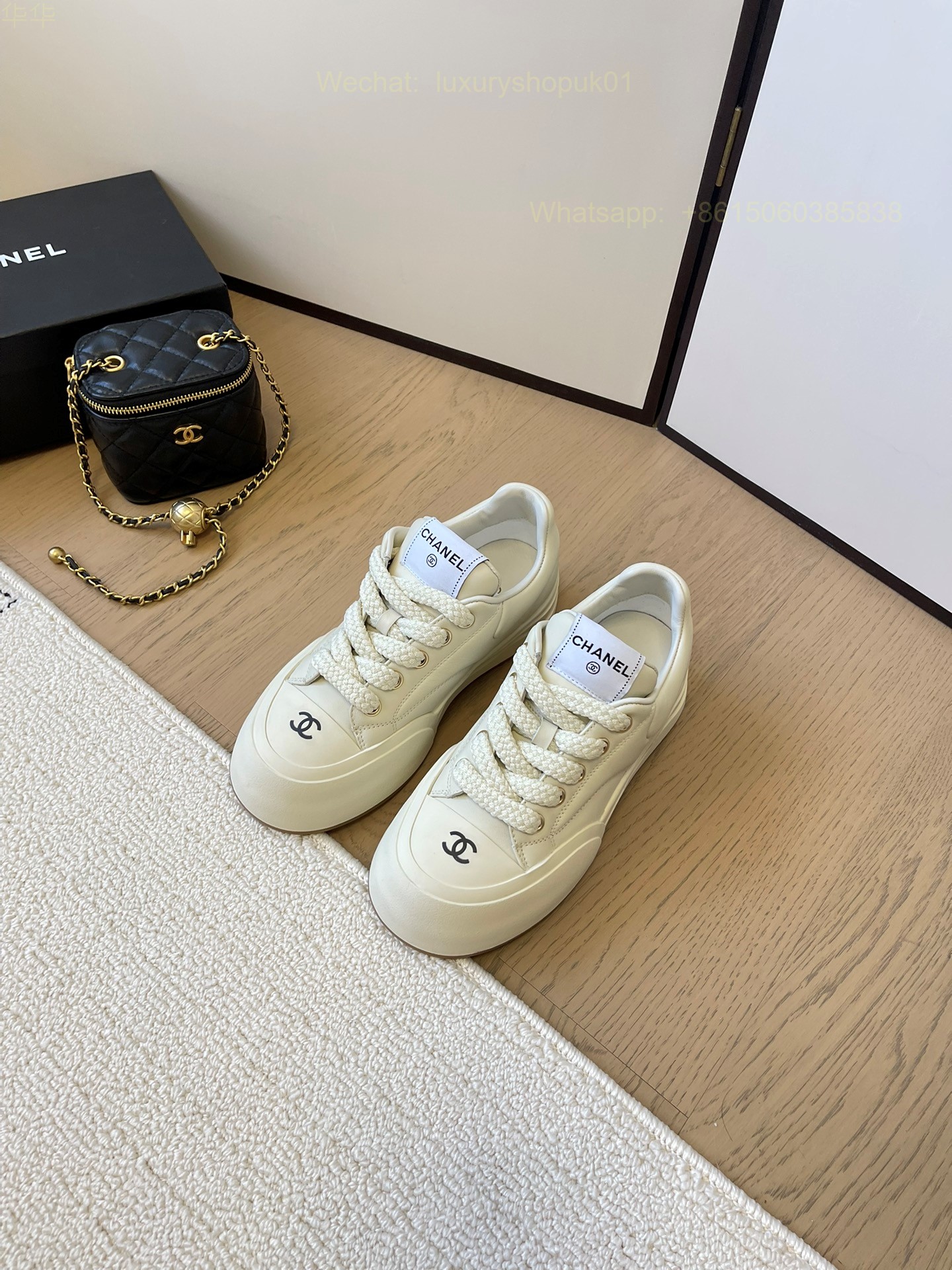 Chanel Sneaker CC Logo Women Shoes