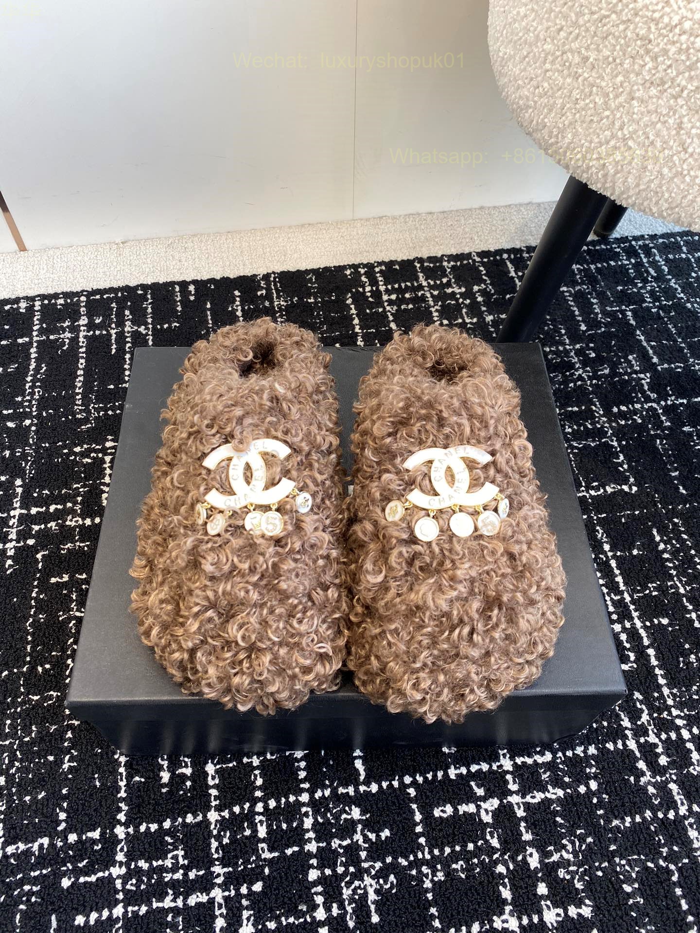 Chanel Slipper Sandal Slide Mule Fur Shearling CC Logo Women Shoes