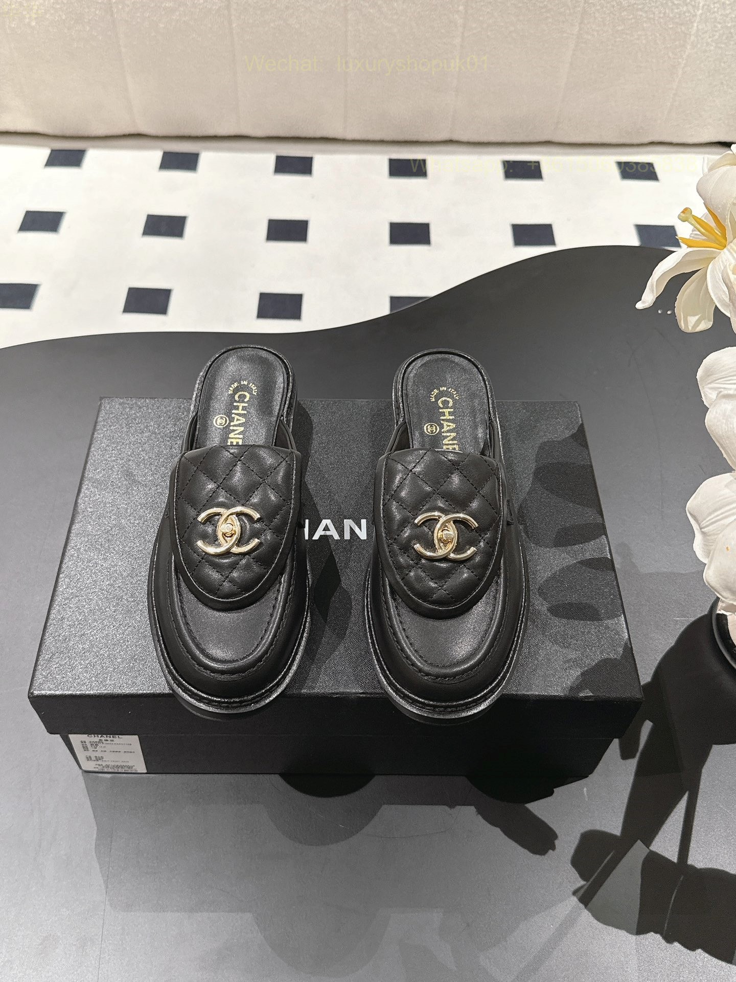 Chanel Leather Slipper flat Slide CC Logo Women Shoes