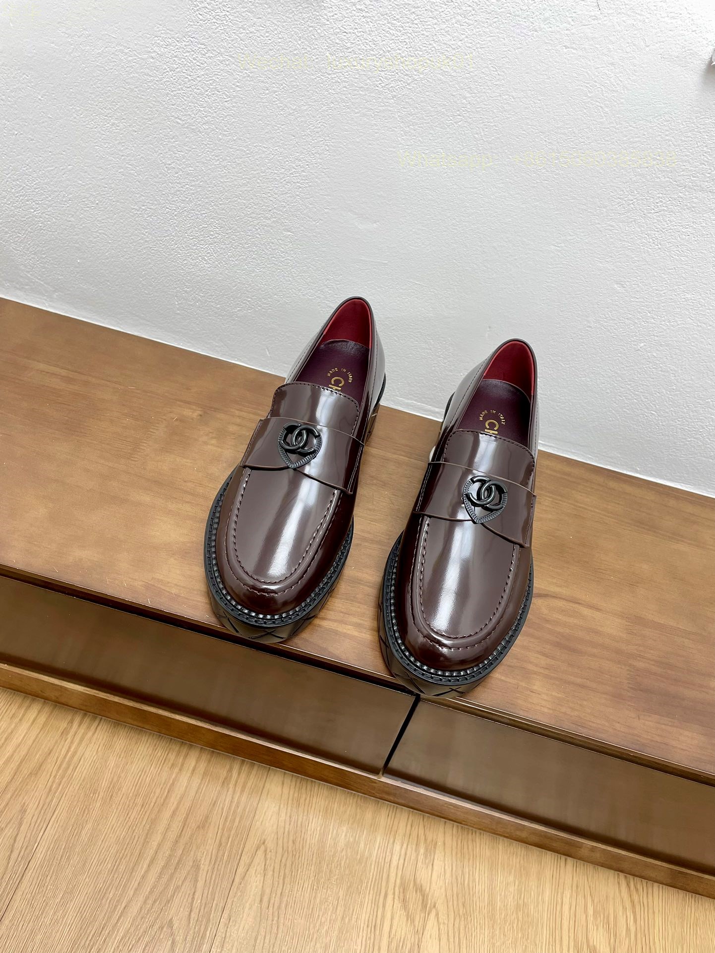 Chanel Leather Loafer flat CC Logo Women Shoes