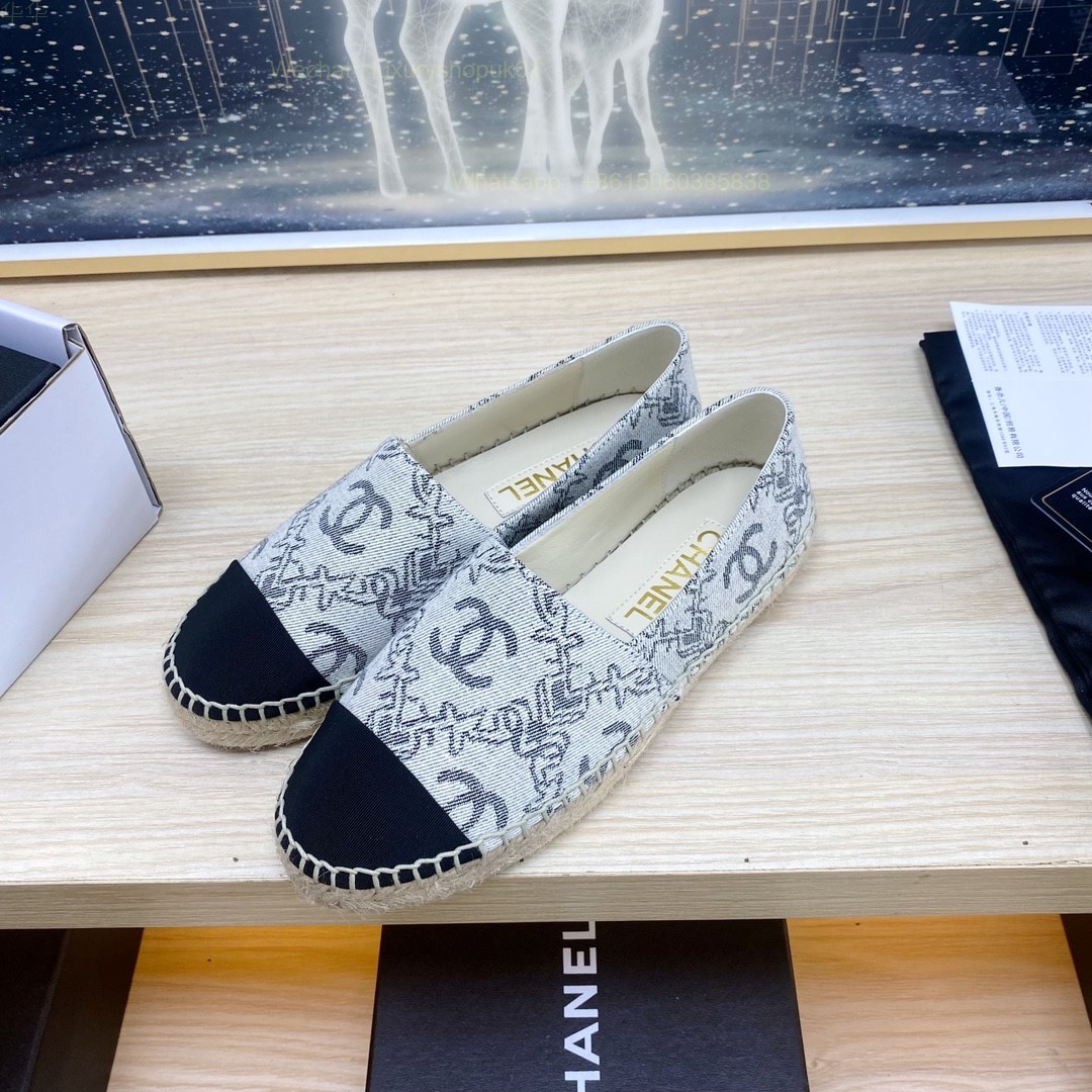 Chanel CC Logo Cap Toe Espadrilles Flat Women Shoes