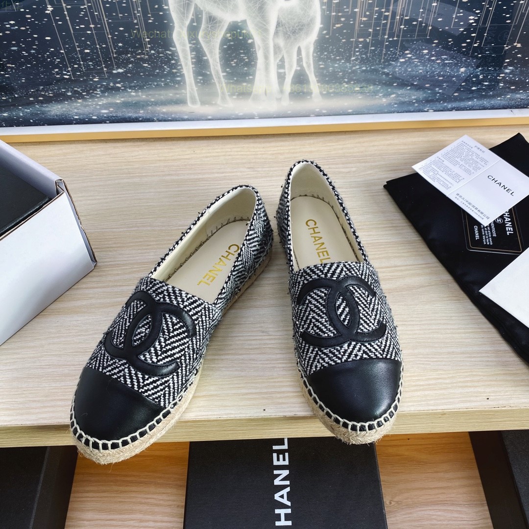 Chanel CC Logo Cap Toe Espadrilles Flat Women Shoes