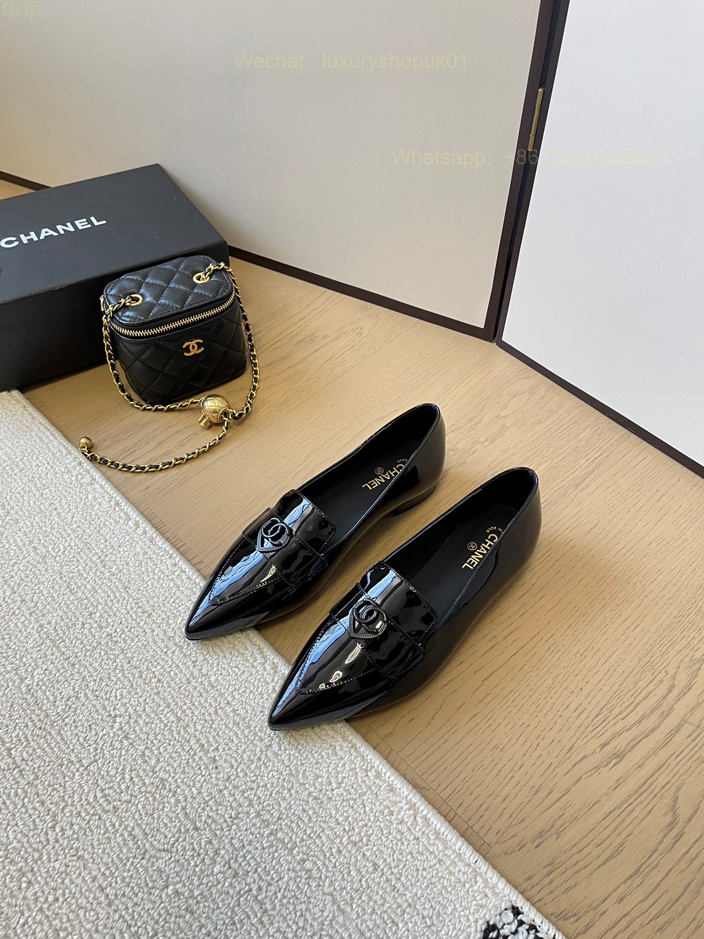 Chanel Leather Loafer Pointed Toe flat CC Logo Women Shoes