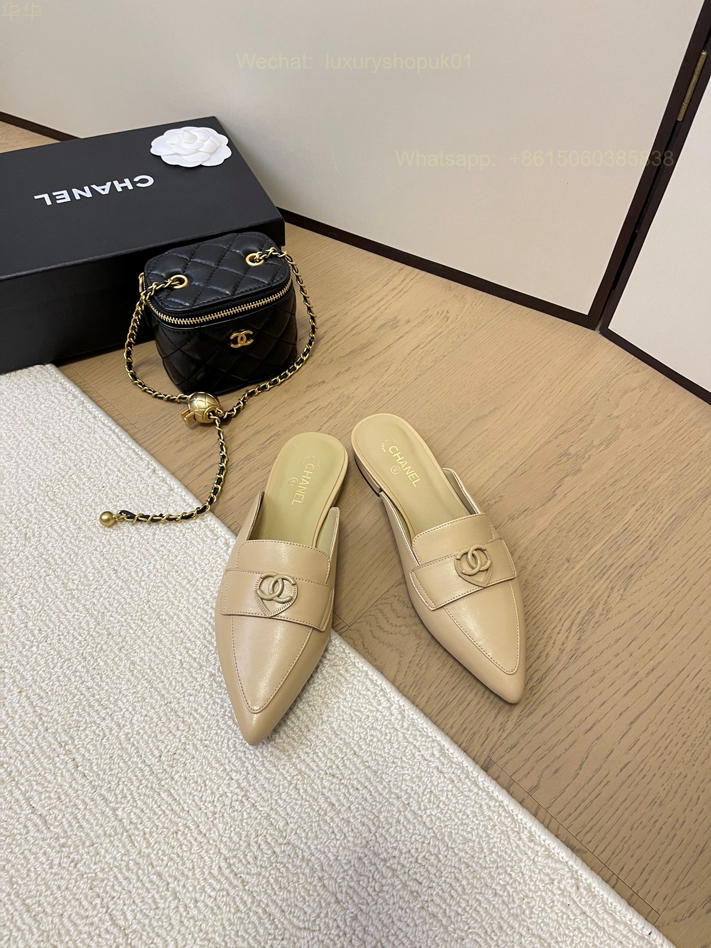Chanel Leather Slipper Pointed Toe flat CC Logo Women Shoes