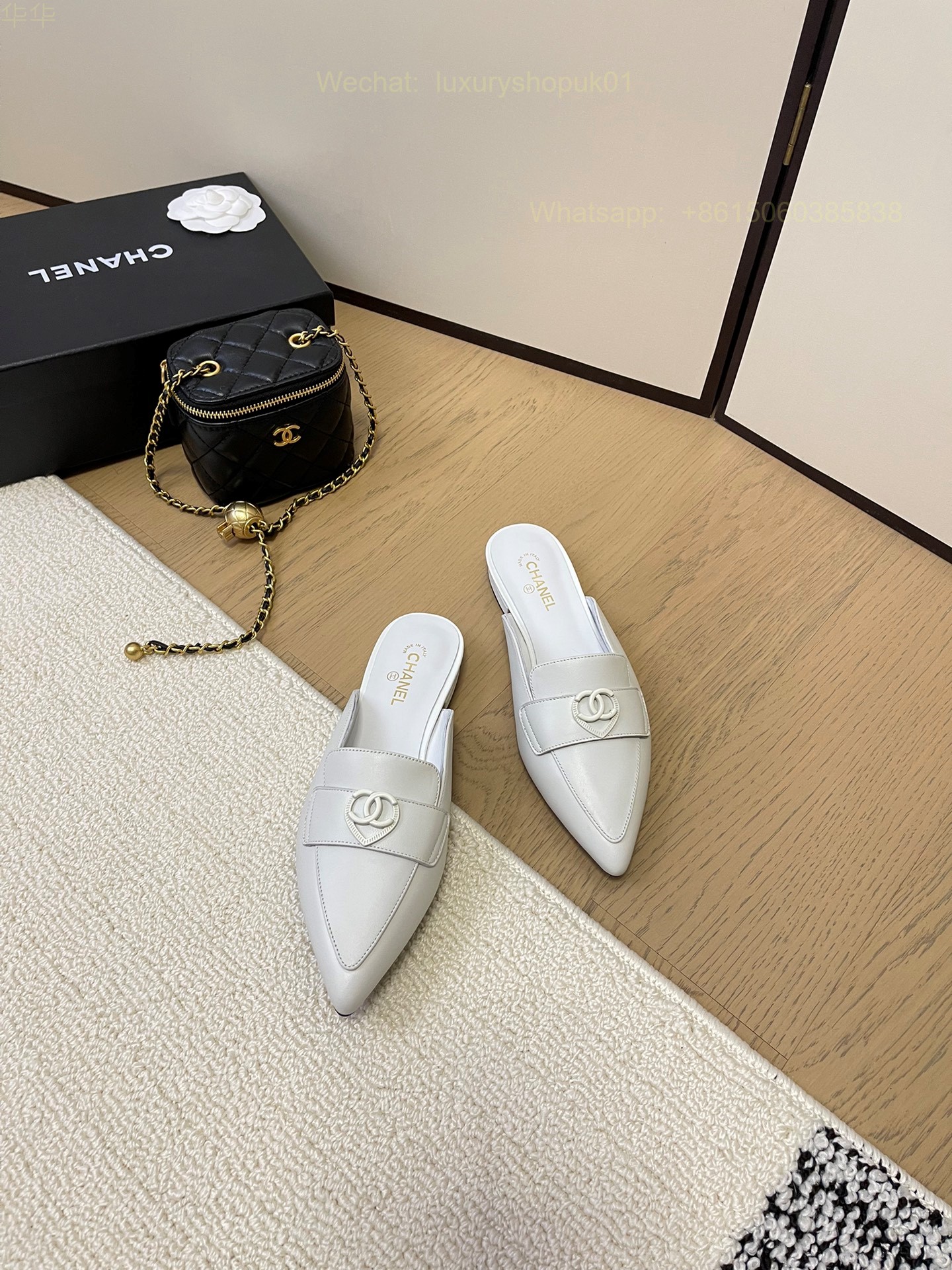 Chanel Leather Slipper Pointed Toe flat CC Logo Women Shoes