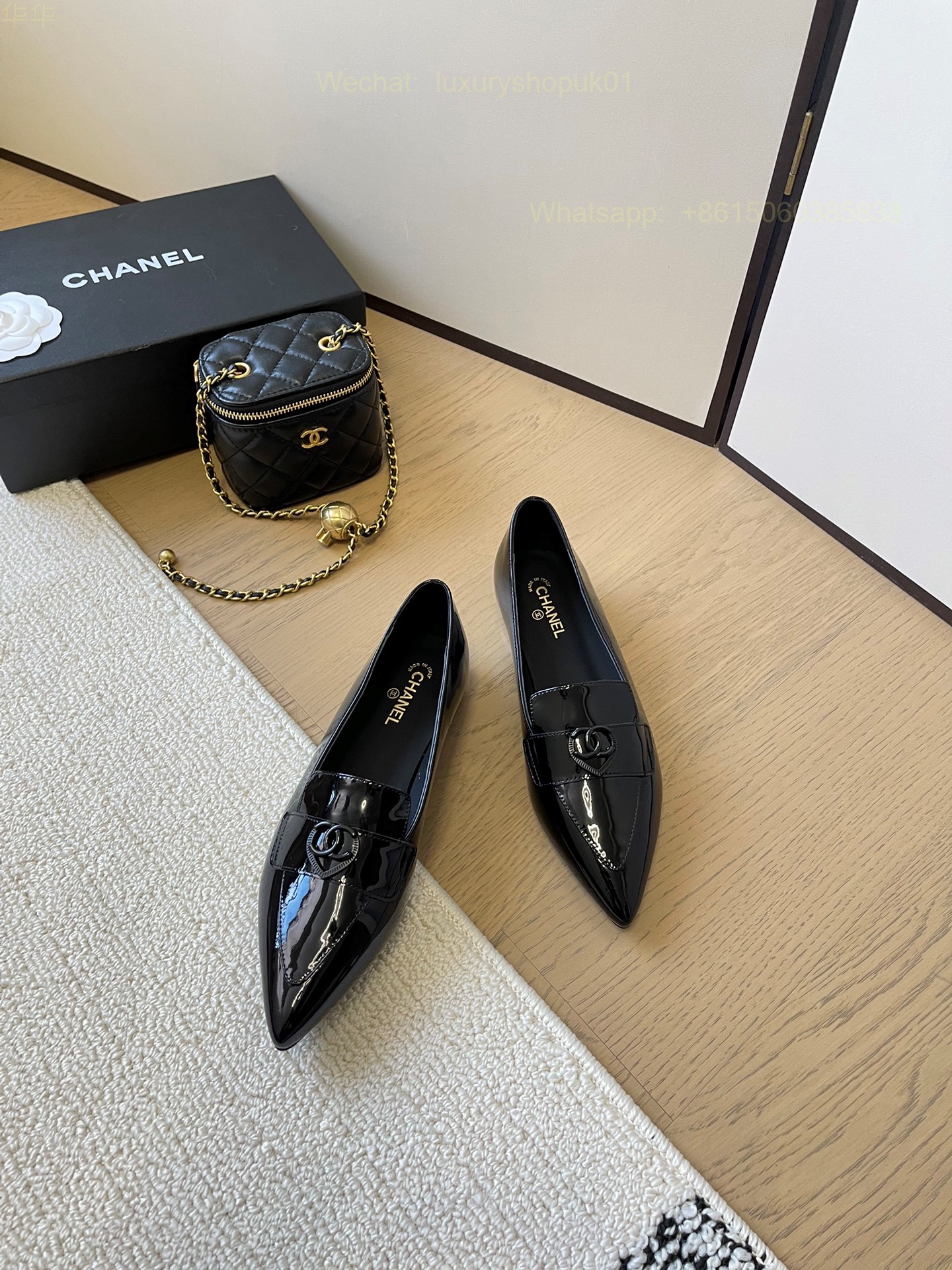 Chanel Leather Loafer Pointed Toe flat CC Logo Women Shoes