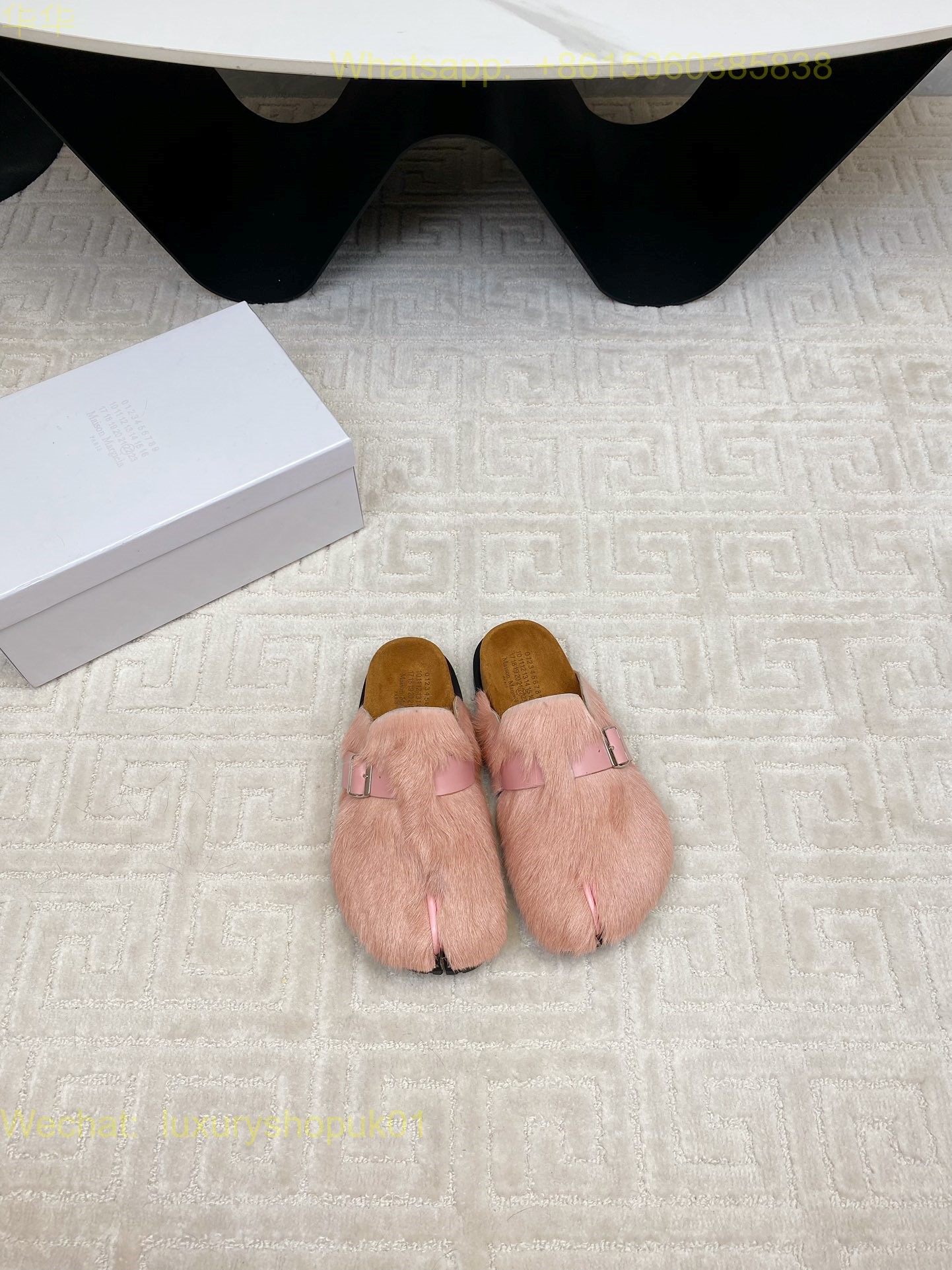 MM6 Maison Margiela fur slippers slip on Women Shoes