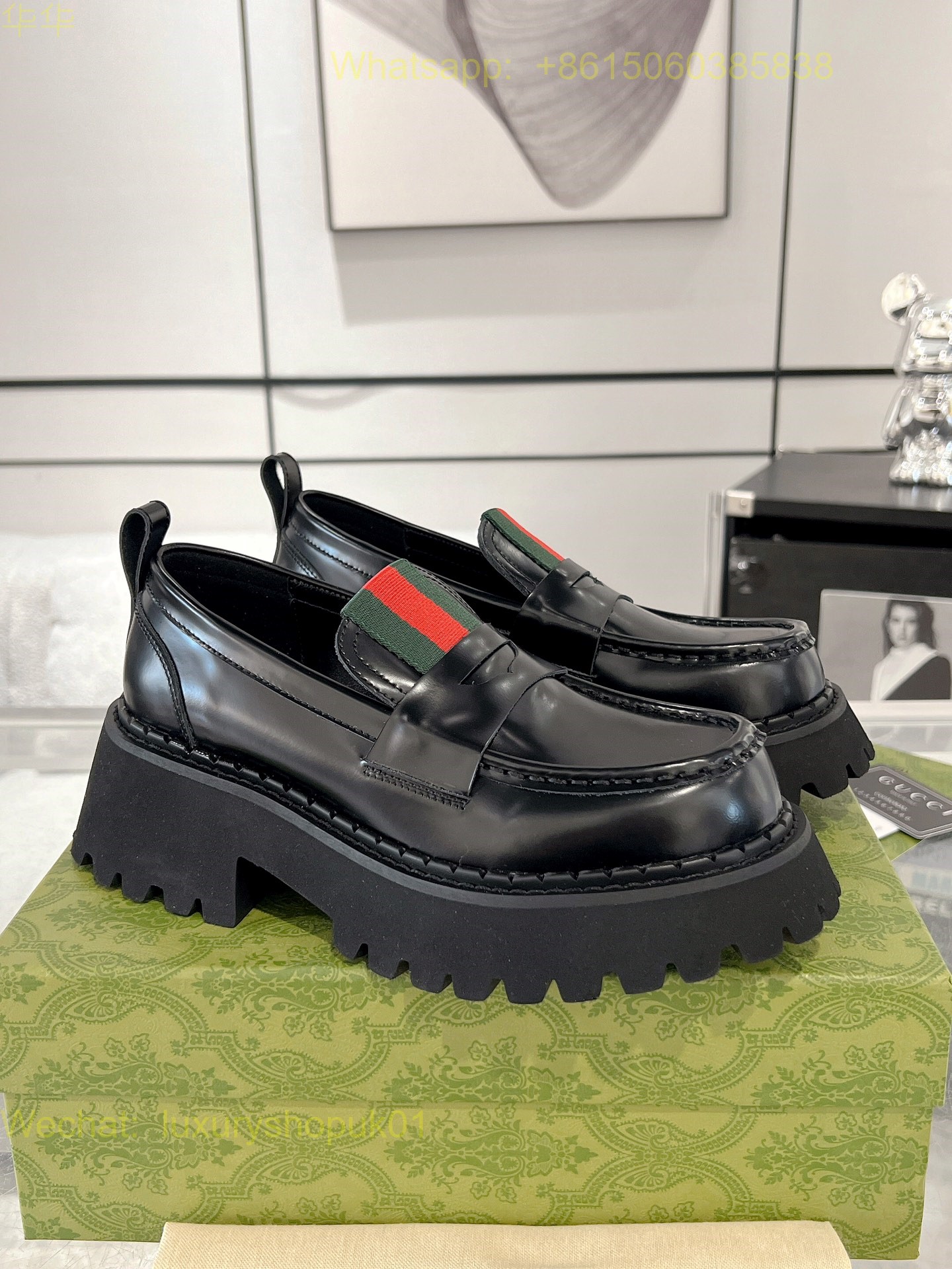 Gucci Horsebit-Detail Leather Slip-On Loafers Women Shoes