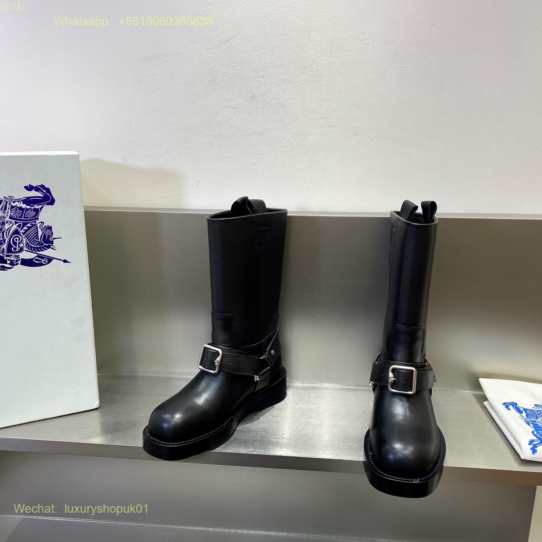 Burberry Saddle Buckled Round-Toe Boots Women Shoes