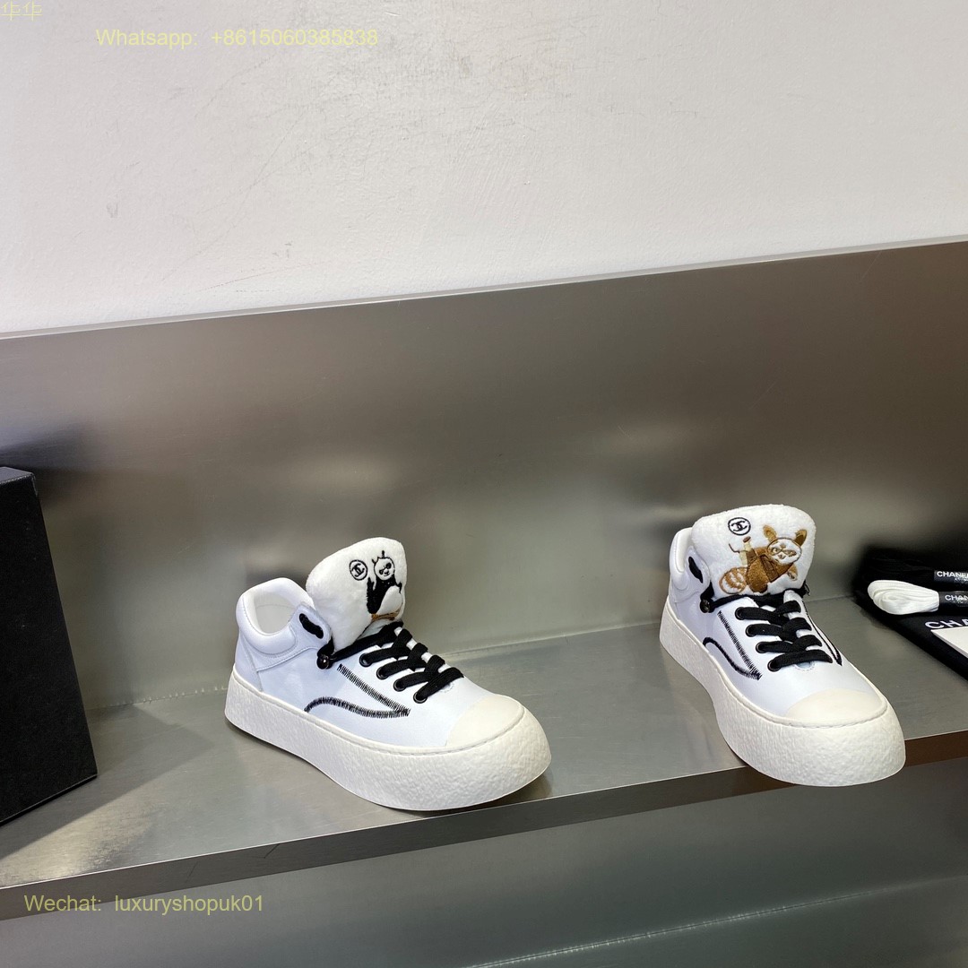 Chanel CC logo Kung Fu Panda sneaker Women Shoes