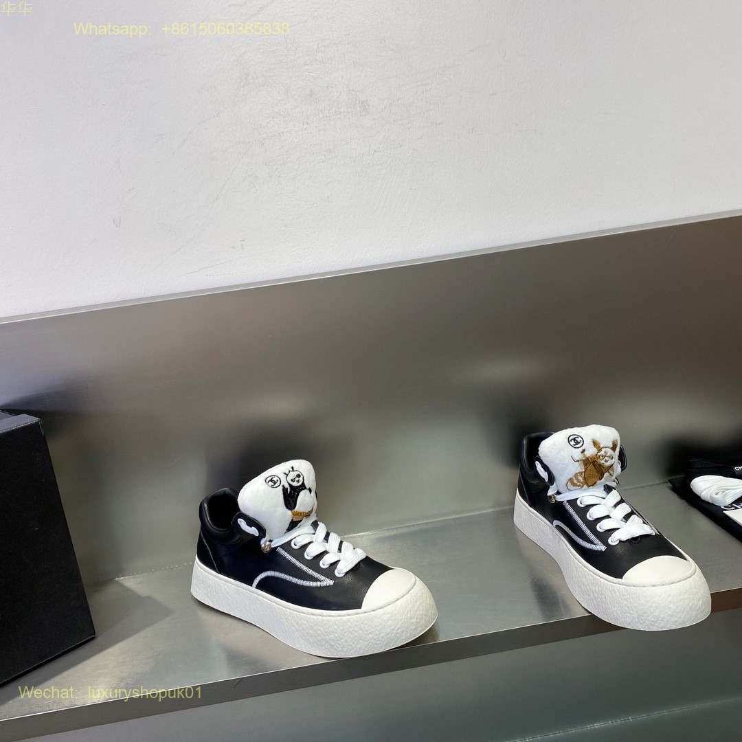 Chanel CC logo Kung Fu Panda sneaker Women Shoes