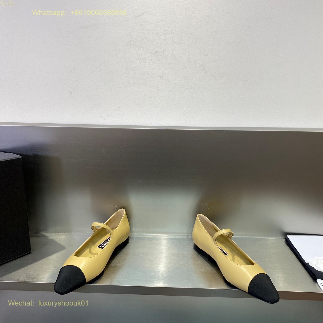 Chanel cap toe strap Leather Ballet flats CC Logo Women Shoes