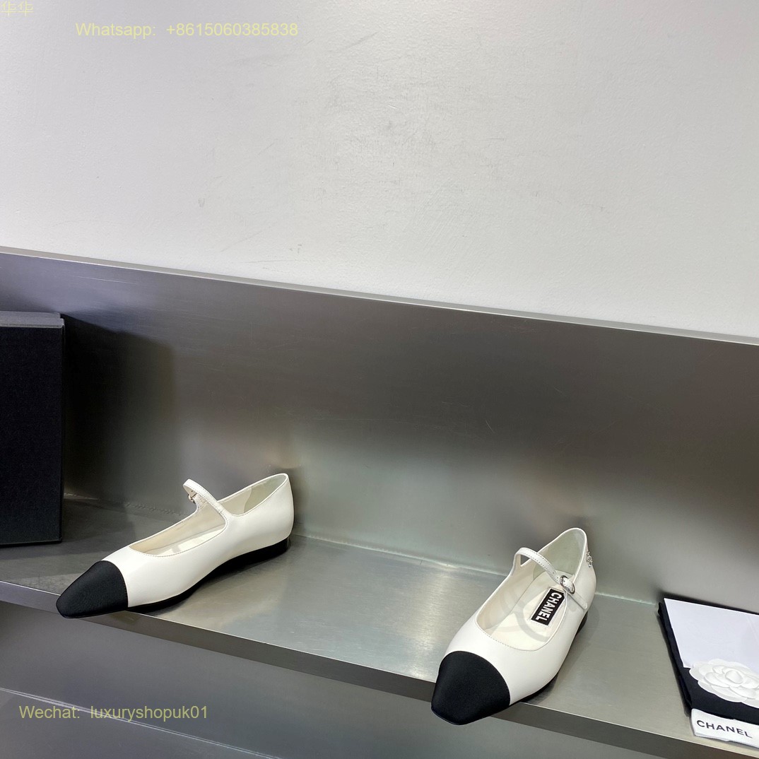 Chanel cap toe strap Leather Ballet flats CC Logo Women Shoes