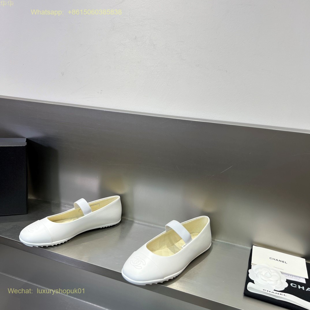 Chanel cap toe strap Leather Ballet flats CC Logo Women Shoes