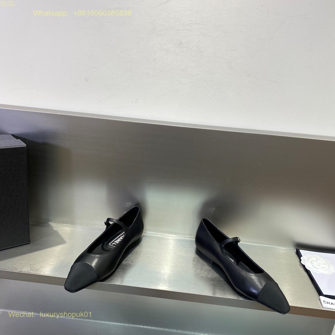 Chanel cap toe strap Leather Ballet flats CC Logo Women Shoes