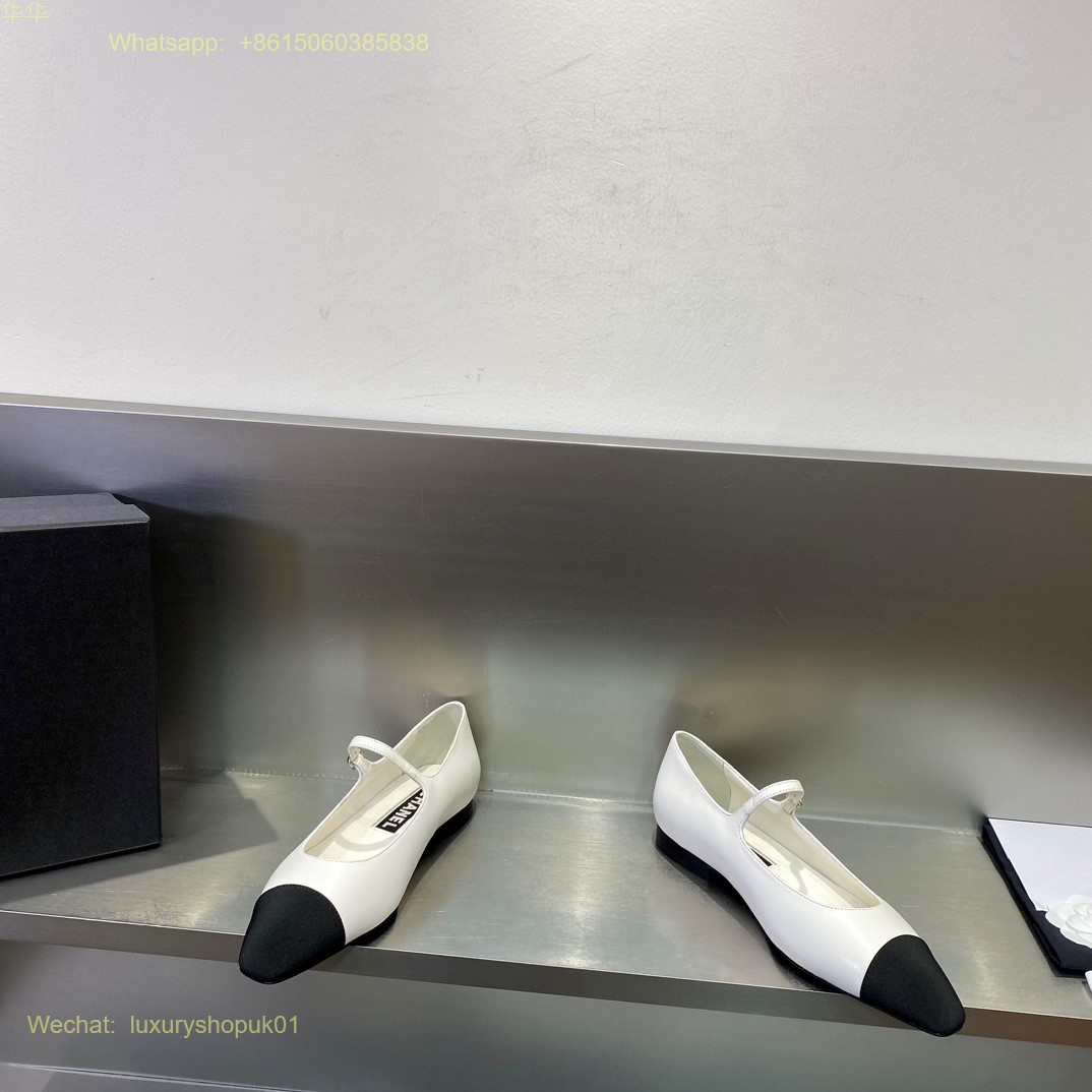 Chanel cap toe strap Leather Ballet flats CC Logo Women Shoes