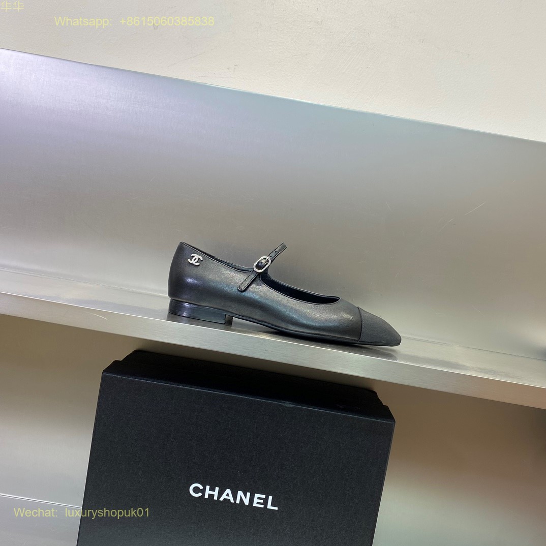 Chanel cap toe strap Leather Ballet flats CC Logo Women Shoes