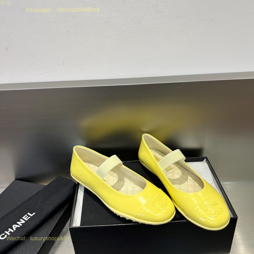 Chanel cap toe strap Leather Ballet flats CC Logo Women Shoes