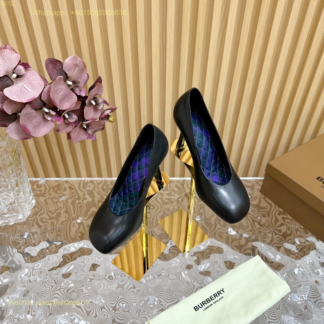 Burberry Court Shoes Glossed-Leather Scarpins Baby Pumps Scarpe Women Shoes