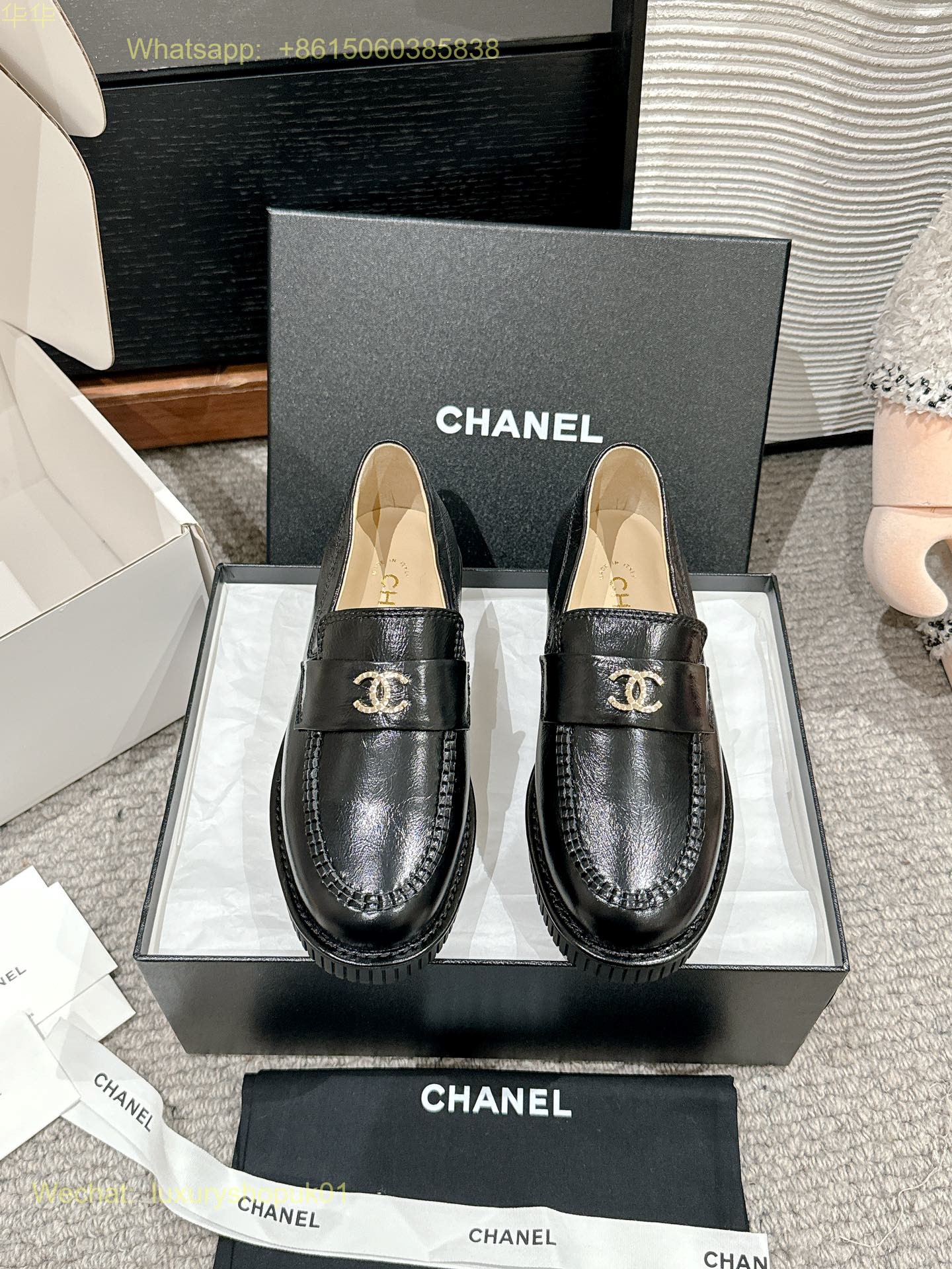 Chanel Leather Loafer flat CC Logo Women Shoes