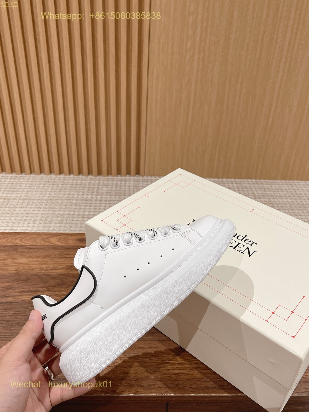 Alexander McQueen Oversized Lace-Up Low-Top Sneakers Mens Women Sports Shoes