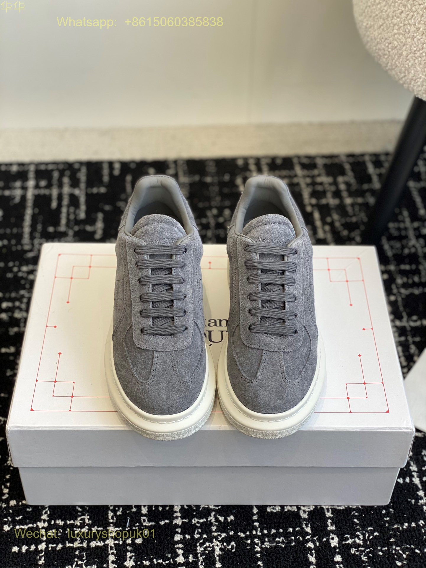 Alexander McQueen suede Oversized Lace-Up Low-Top Sneakers Mens Women Sports Shoes