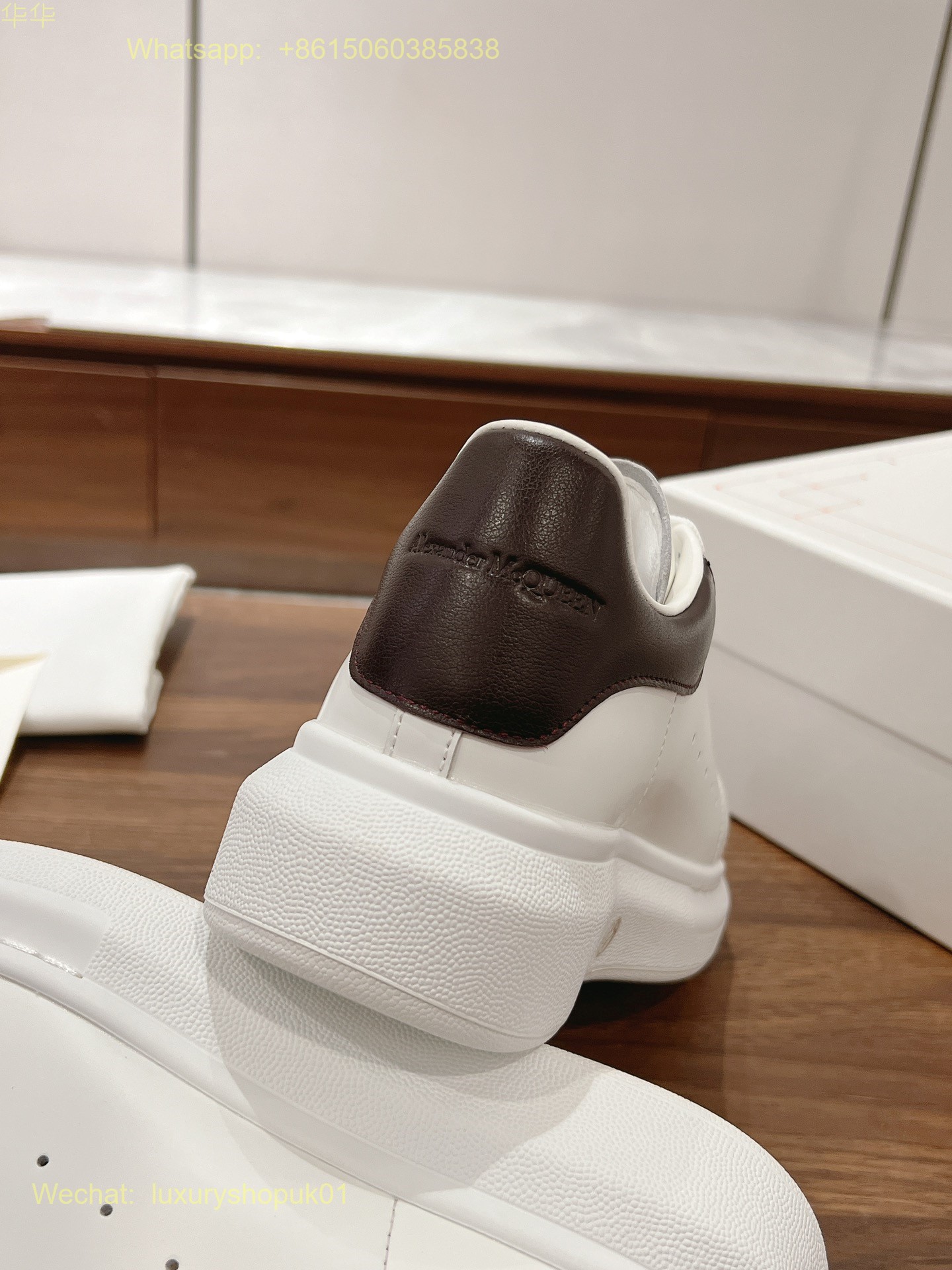 Alexander McQueen Oversized Lace-Up Low-Top Sneakers Mens Women Sports Shoes