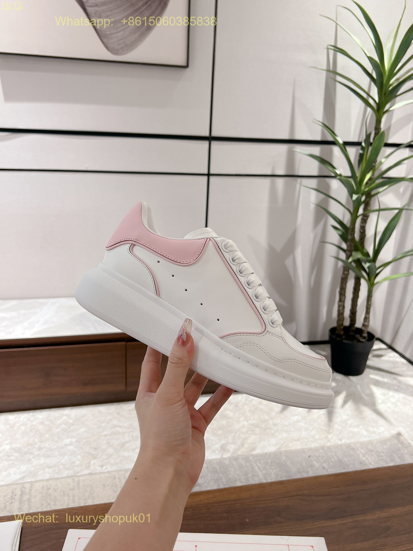 Alexander McQueen Oversized Lace-Up Low-Top Sneakers Mens Women Sports Shoes