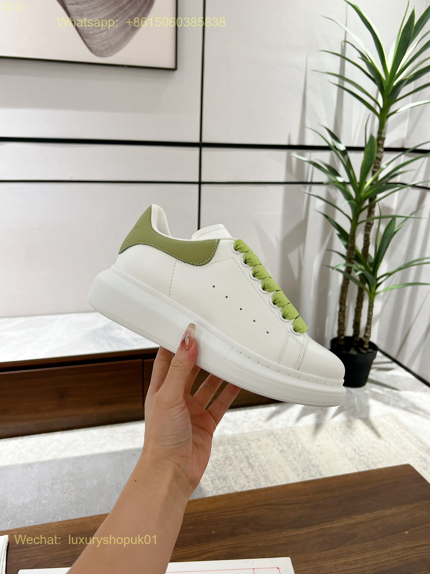 Alexander McQueen Oversized Lace-Up Low-Top Sneakers Mens Women Sports Shoes