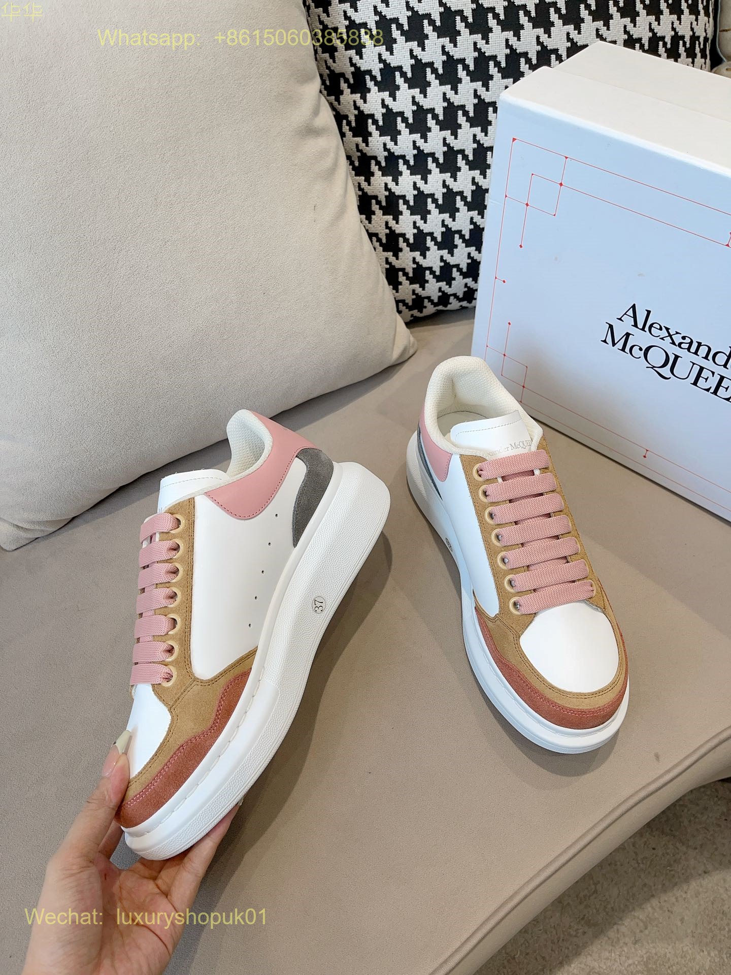 Alexander McQueen Oversized Lace-Up Low-Top Sneakers Mens Women Sports Shoes