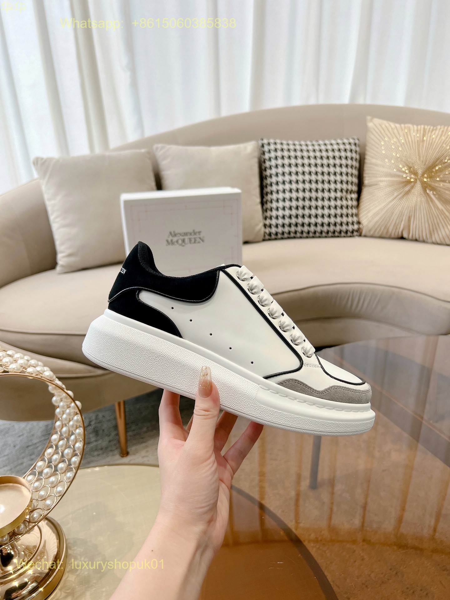 Alexander McQueen Oversized Lace-Up Low-Top Sneakers Mens Women Sports Shoes