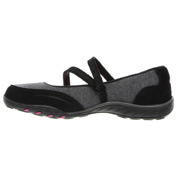 Skechers Women Relaxed Fit: Breathe Easy - Miss Me Black