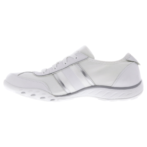 Skechers Women Relaxed Fit: Breathe Easy - Cool IT White