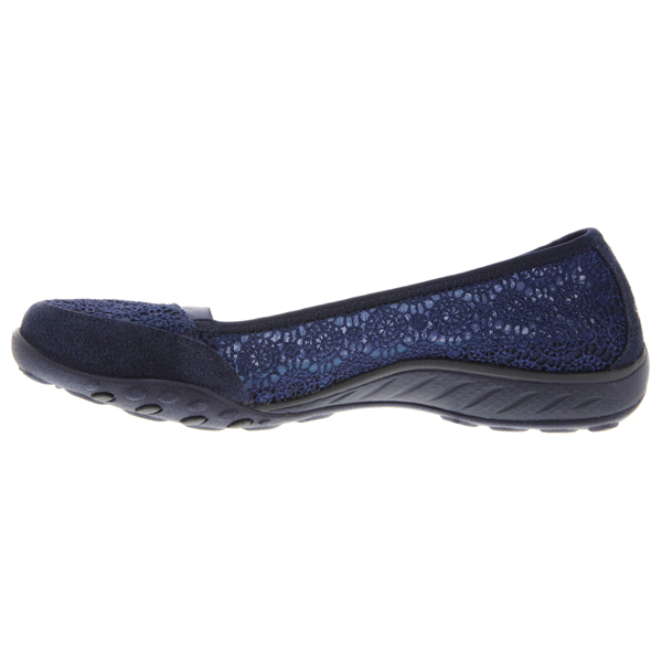 Skechers Women Relaxed Fit: Breathe Easy - Pretty Factor Navy