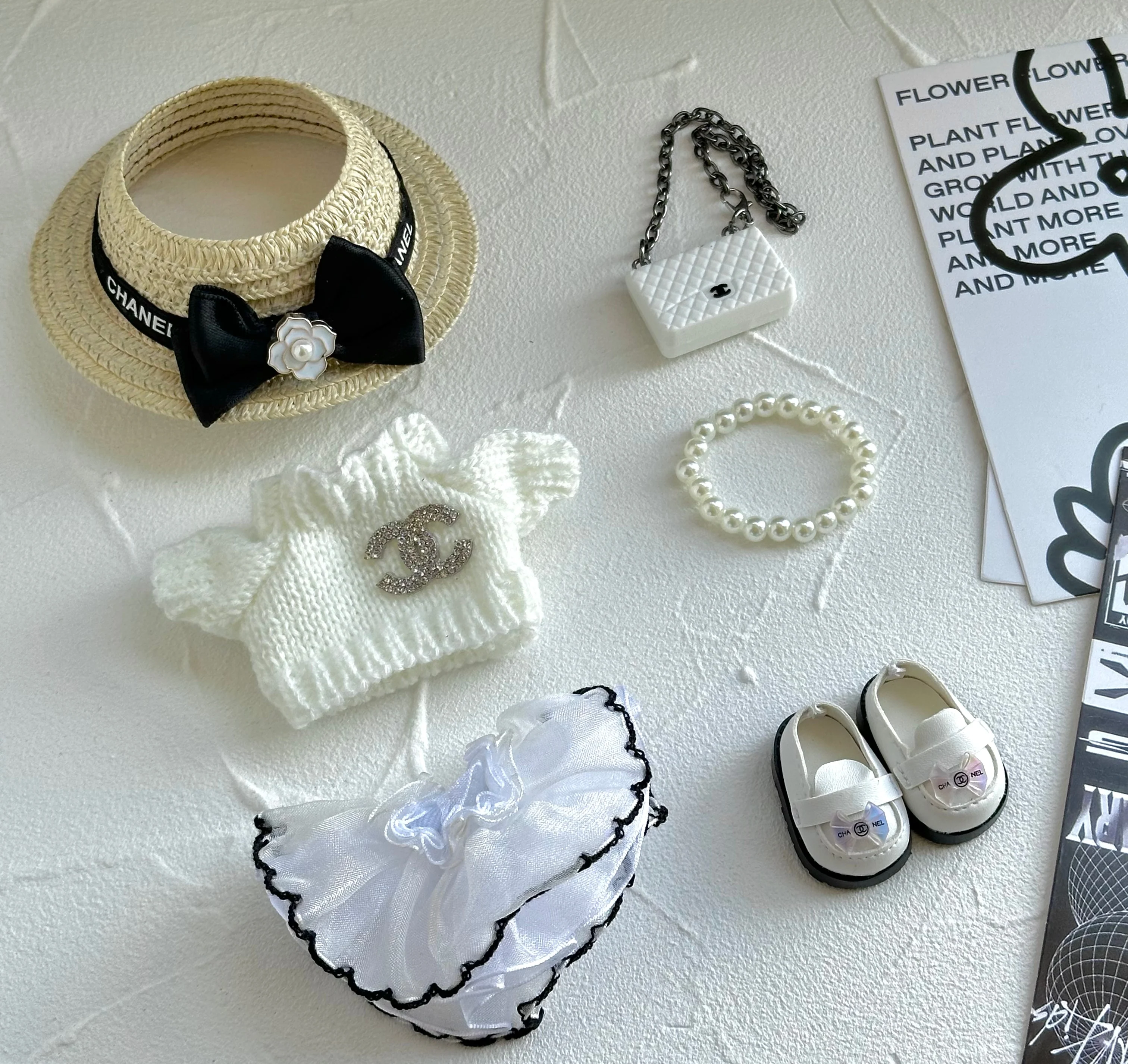 POP MART Labubu Replacing Clothes Set, Labubu Chanel Outfit (No Dolls)