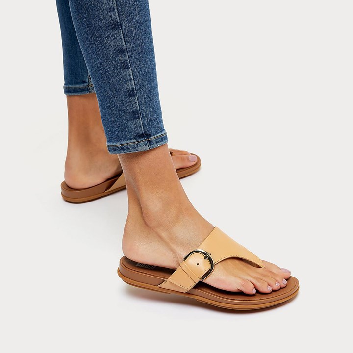 Fitflop Gracie Buckle Leather Toe-Post Sandals - FitFlop Online