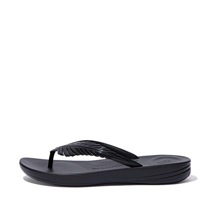 Fitflop Iqushion Feather Flip Flops - FitFlop Online