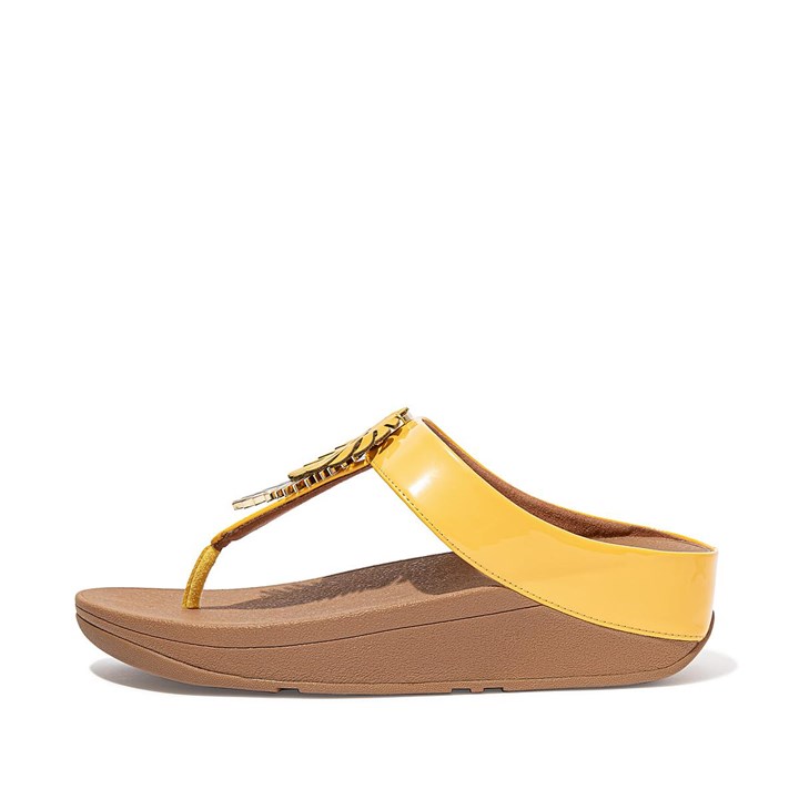 Fitflop Fino Jungle Leaf Patent Toe-Post Sandals - FitFlop Online