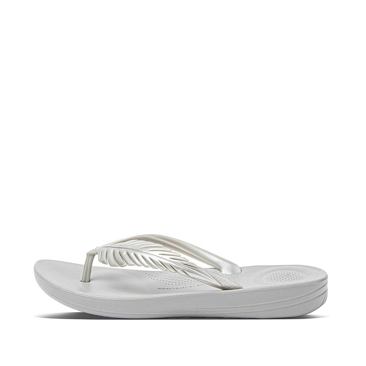 Fitflop Iqushion Feather Flip Flops - FitFlop Online
