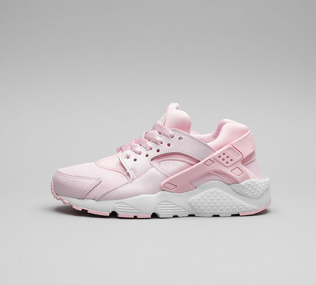 Nike Junior Huarache Run SE Trainer | Prism Pink