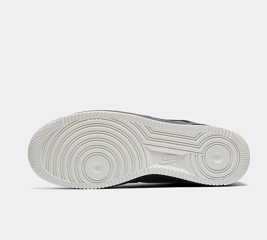 Nike Air Force 1 '07 Trainer - Black / Summit White