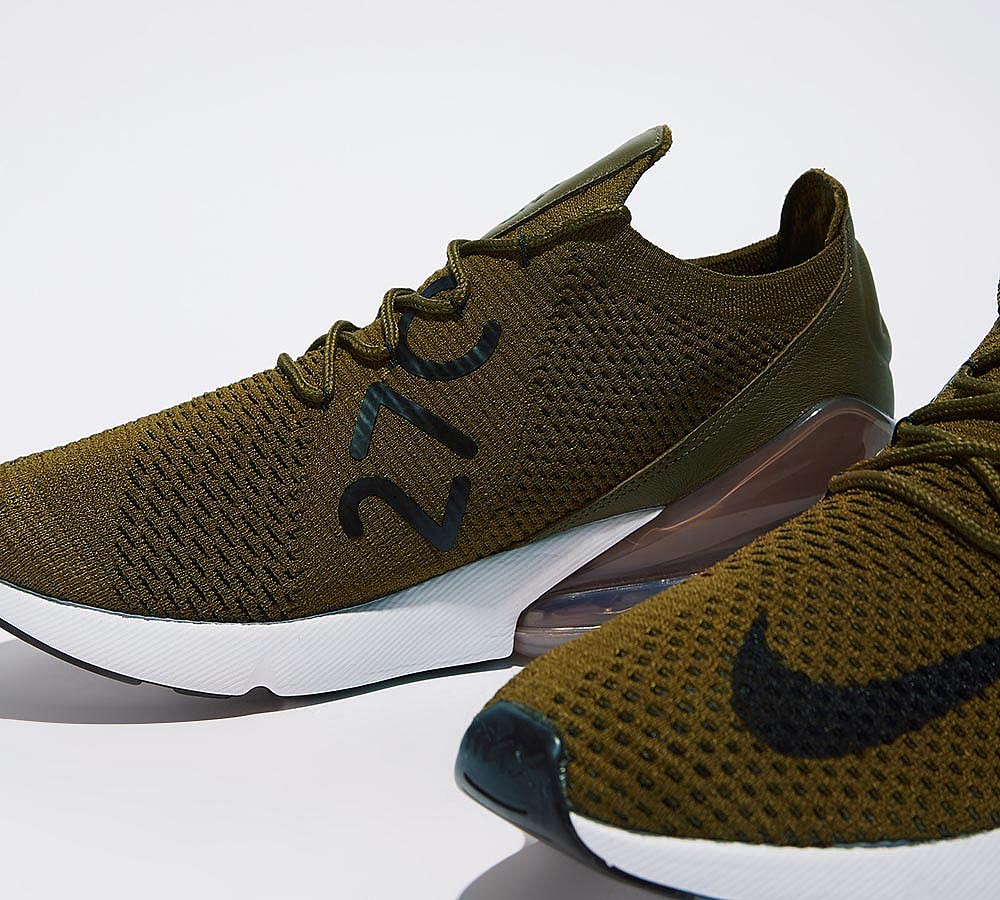 Nike Air Max 270 Flyknit Trainer - Olive / Black