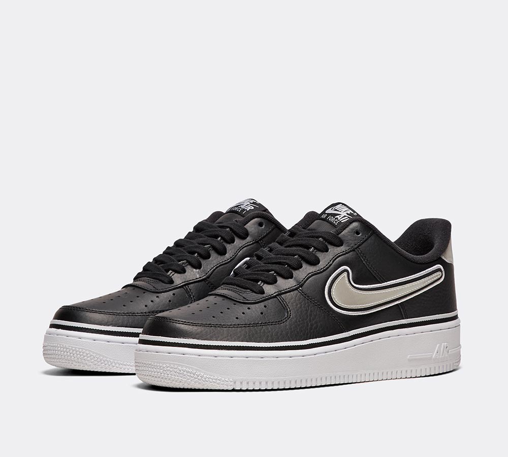 Nike Air Force 1 Low '07 LV8 Sport Trainer - Black / White