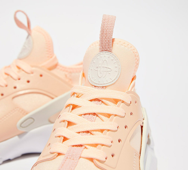 Nike Junior Air Huarache Run Ultra SE Trainer | Crimson Tint / Sail / Royal Tint