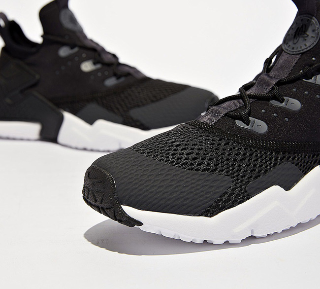 Nike Junior Air Huarache Drift Trainer | Black / Anthracite